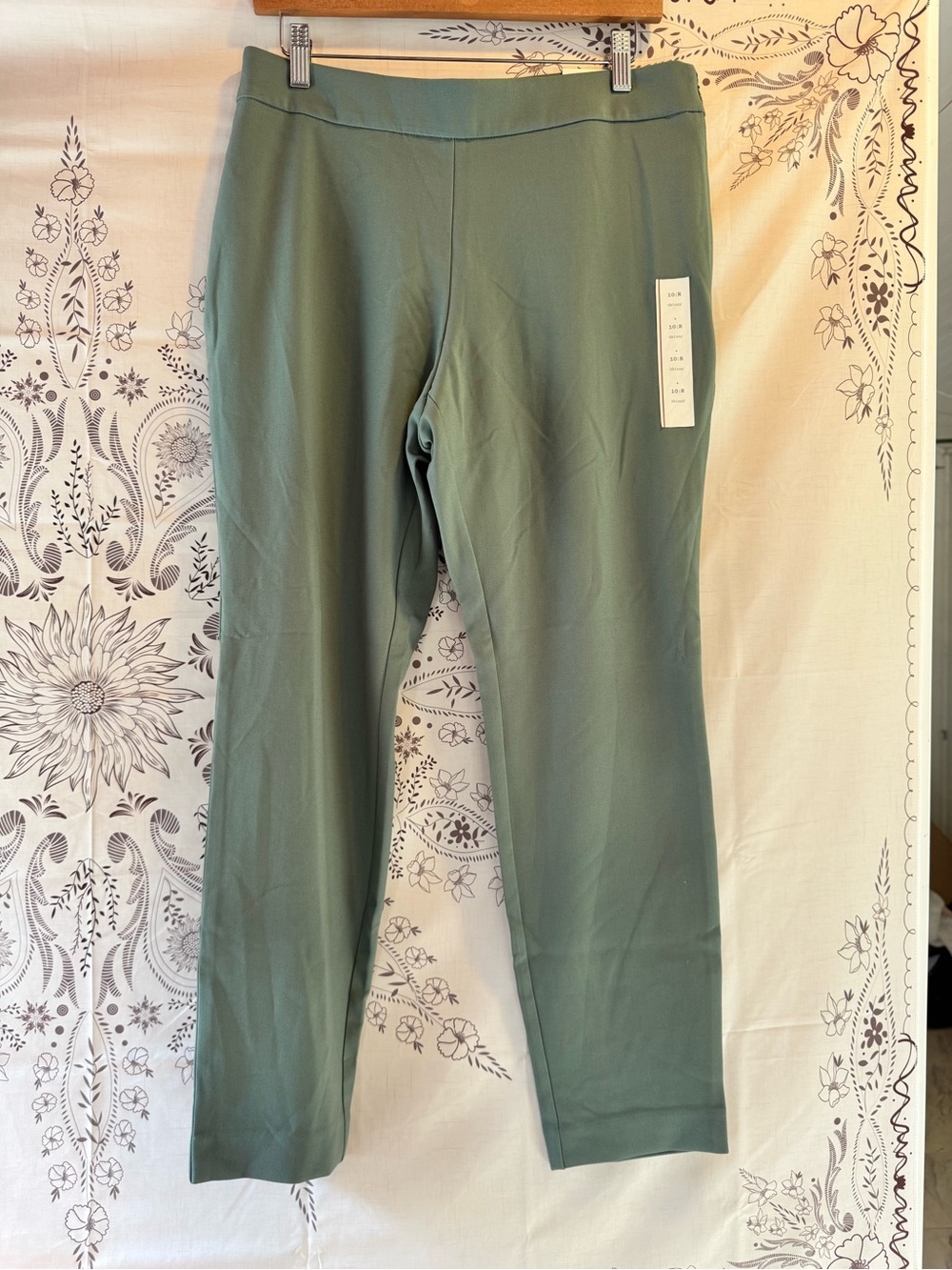 Olive Green Straight-Leg Pants a new day